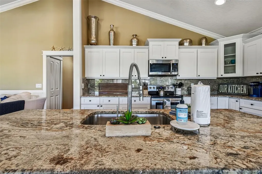 612 Fern Street Anna Maria FL 34216