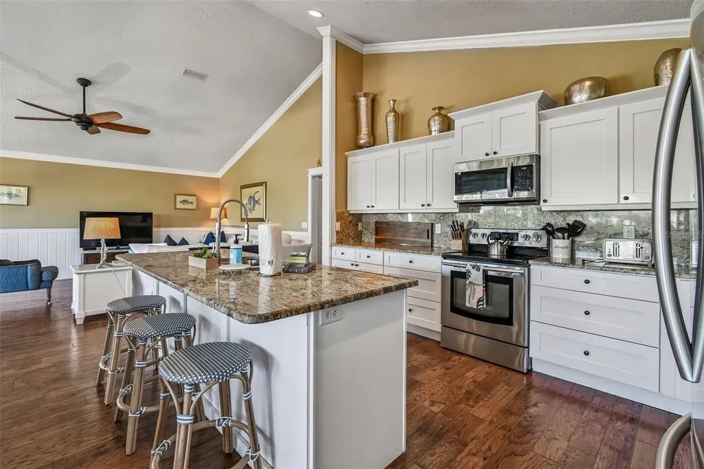 612 Fern Street Anna Maria FL 34216