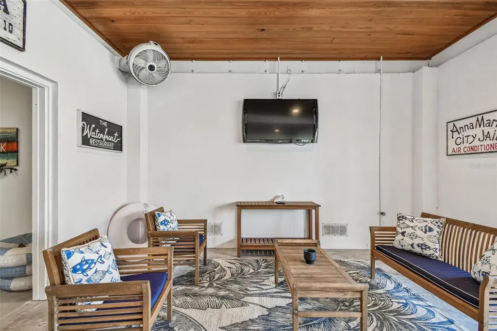 612 Fern Street Anna Maria FL 34216