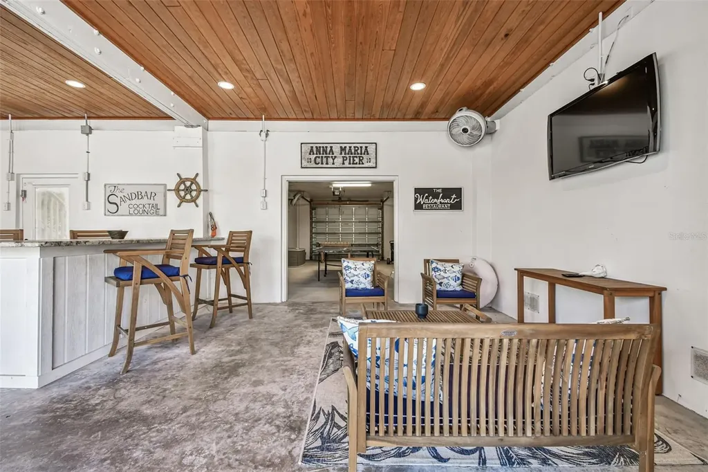 612 Fern Street Anna Maria FL 34216