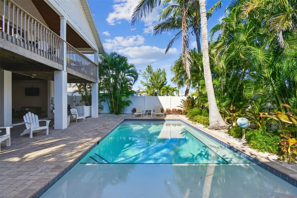 612 Fern Street Anna Maria FL 34216