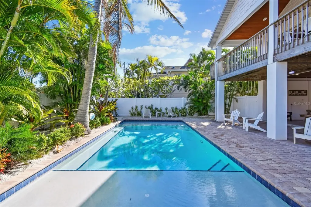 612 Fern Street Anna Maria FL 34216