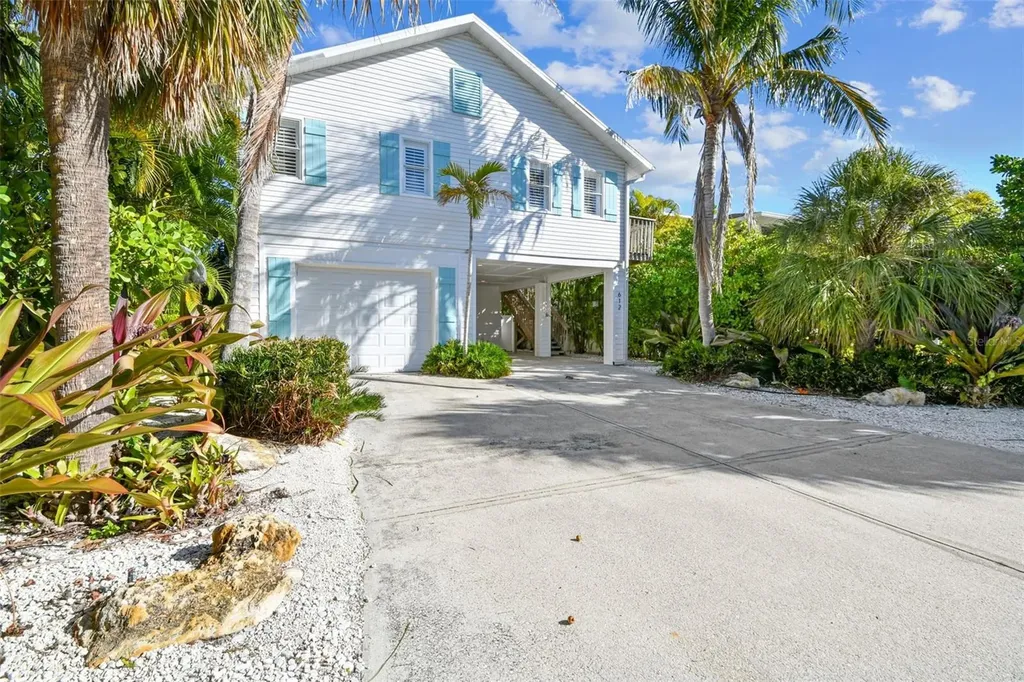 612 Fern Street Anna Maria FL 34216