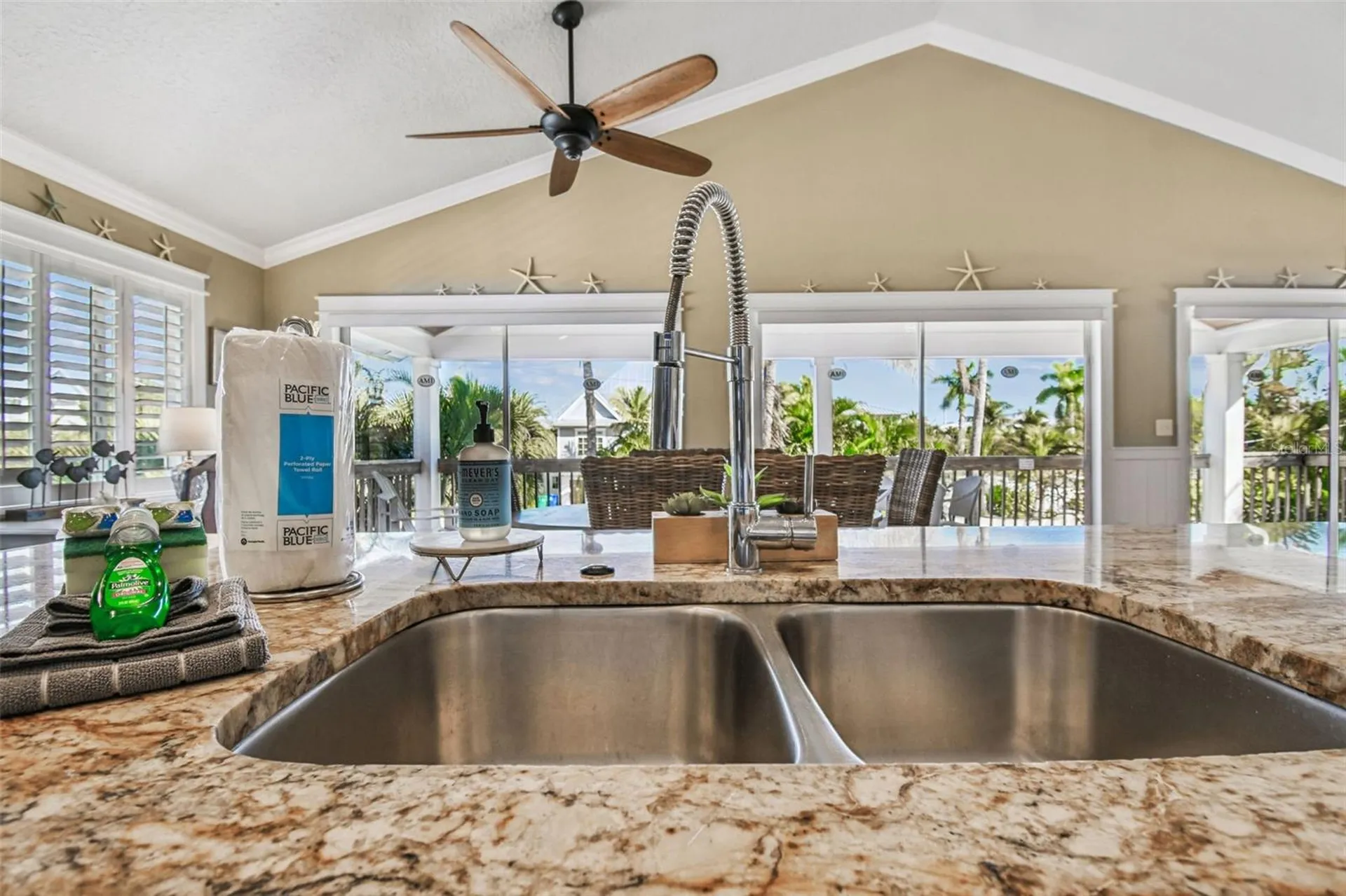 612 Fern Street Anna Maria FL 34216