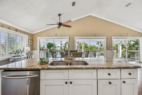 612 Fern Street Anna Maria FL 34216