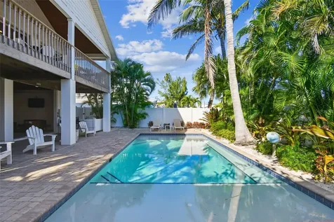 612 Fern Street Anna Maria FL 34216