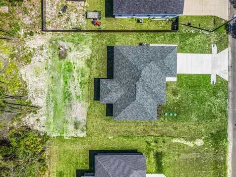 118 Bay Drive Ocklawaha FL 32179