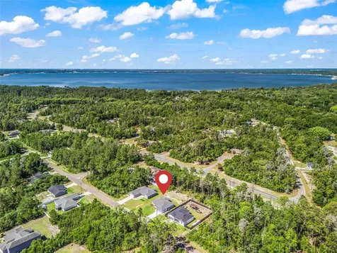 118 Bay Drive Ocklawaha FL 32179