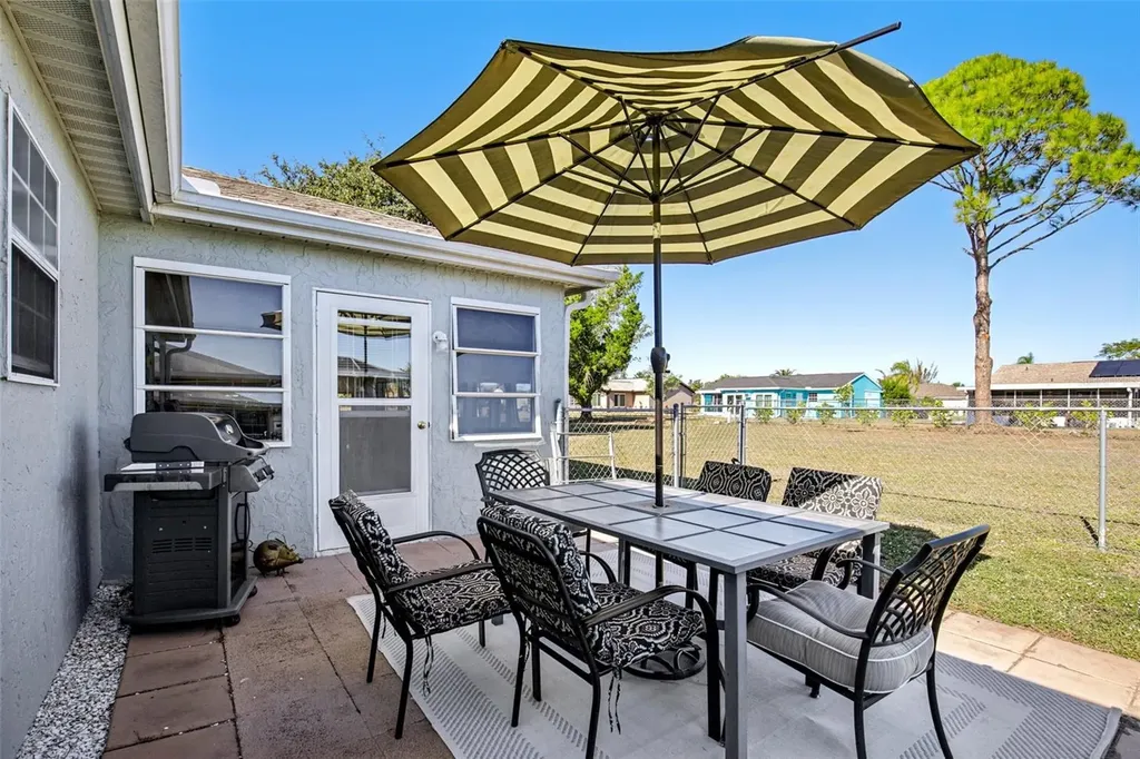 13374 Bronze Avenue Port Charlotte FL 33981