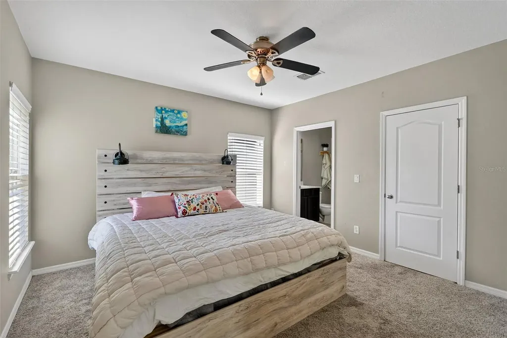 5345 Oak Breeze Avenue Port Orange FL 32128