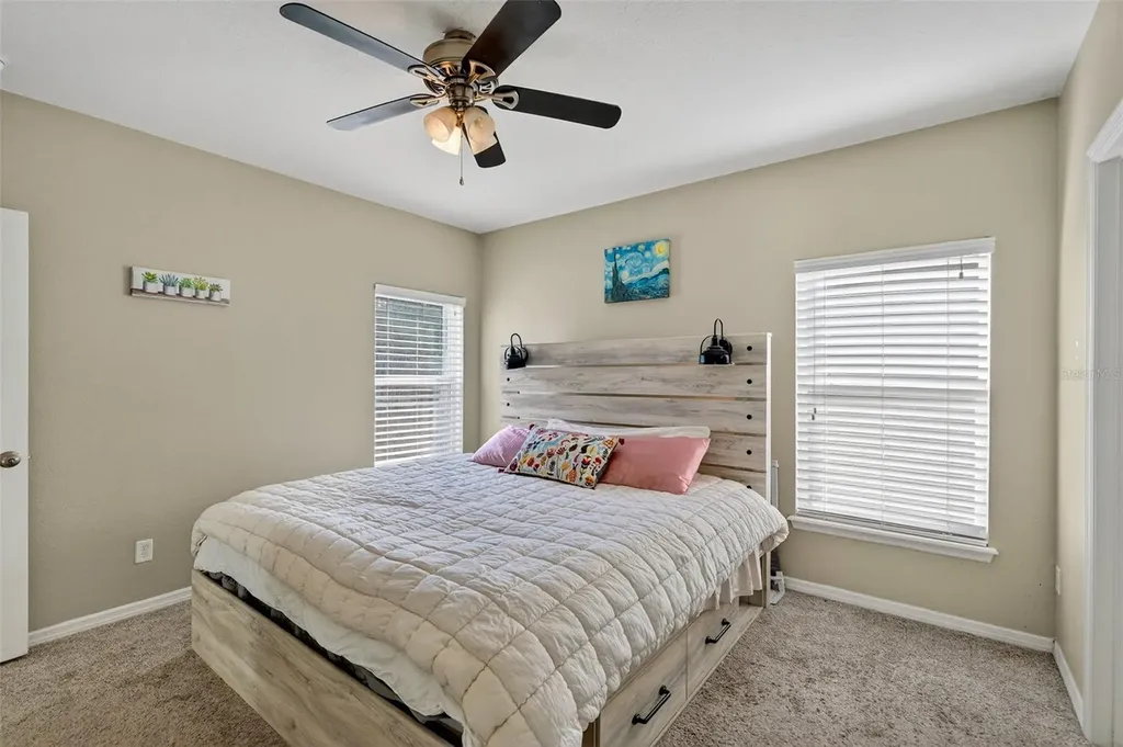 5345 Oak Breeze Avenue Port Orange FL 32128