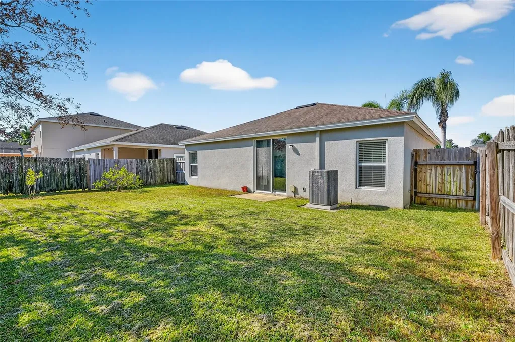 5345 Oak Breeze Avenue Port Orange FL 32128