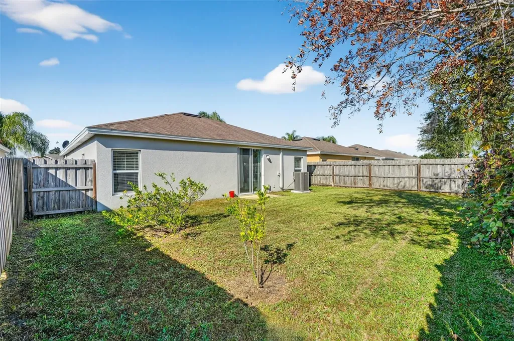 5345 Oak Breeze Avenue Port Orange FL 32128