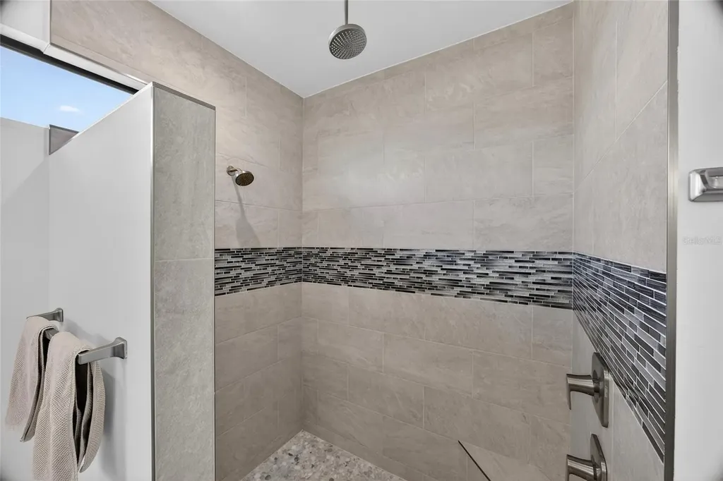 2817 NW 41st Avenue Cape Coral FL 33993