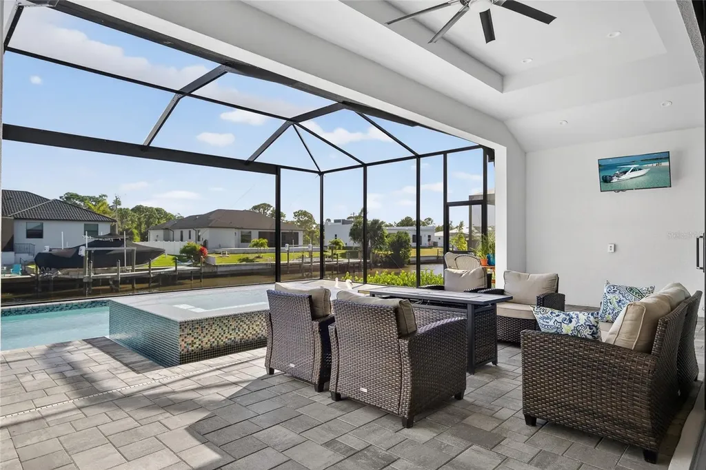2817 NW 41st Avenue Cape Coral FL 33993