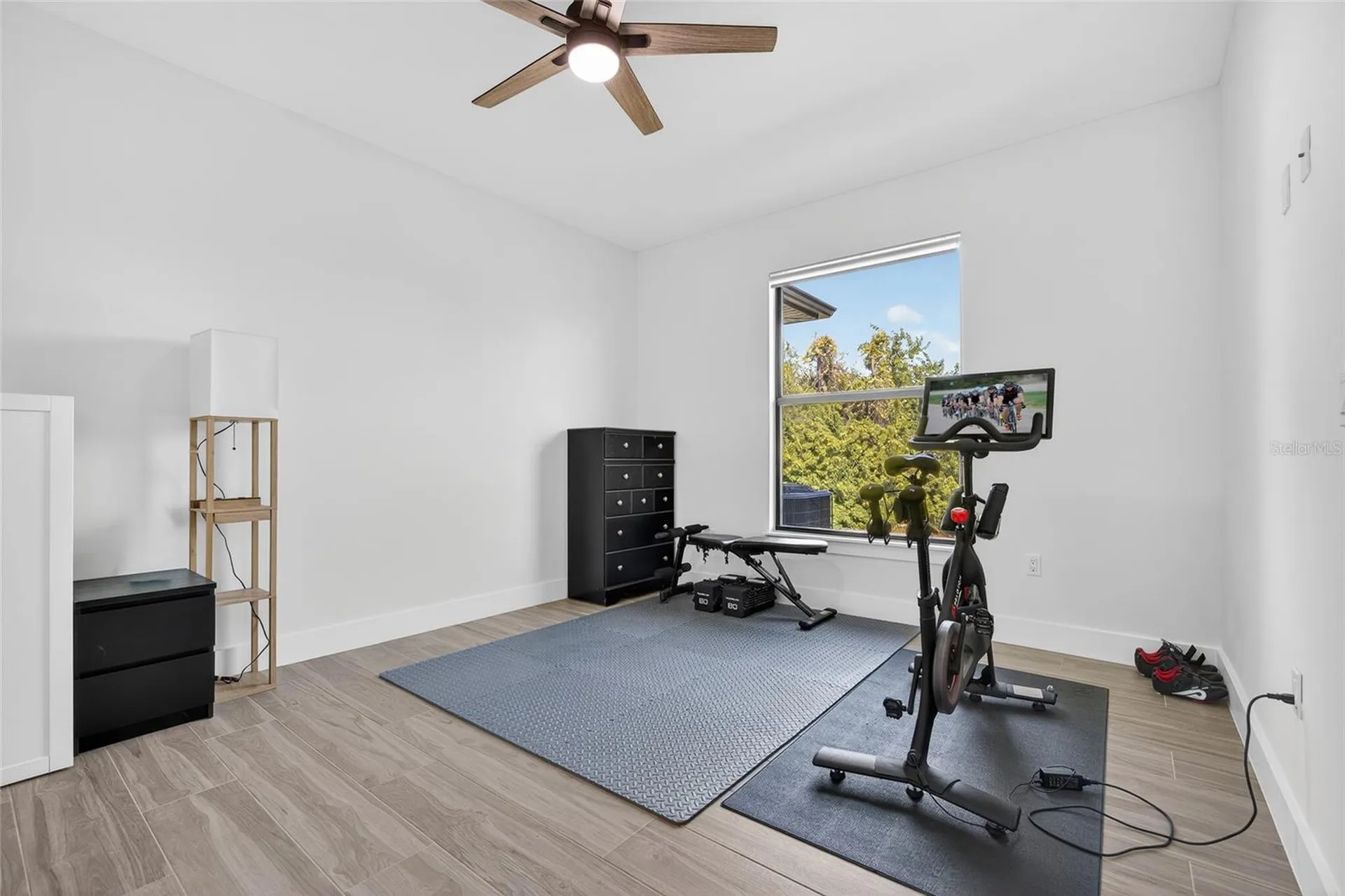 2817 NW 41st Avenue Cape Coral FL 33993