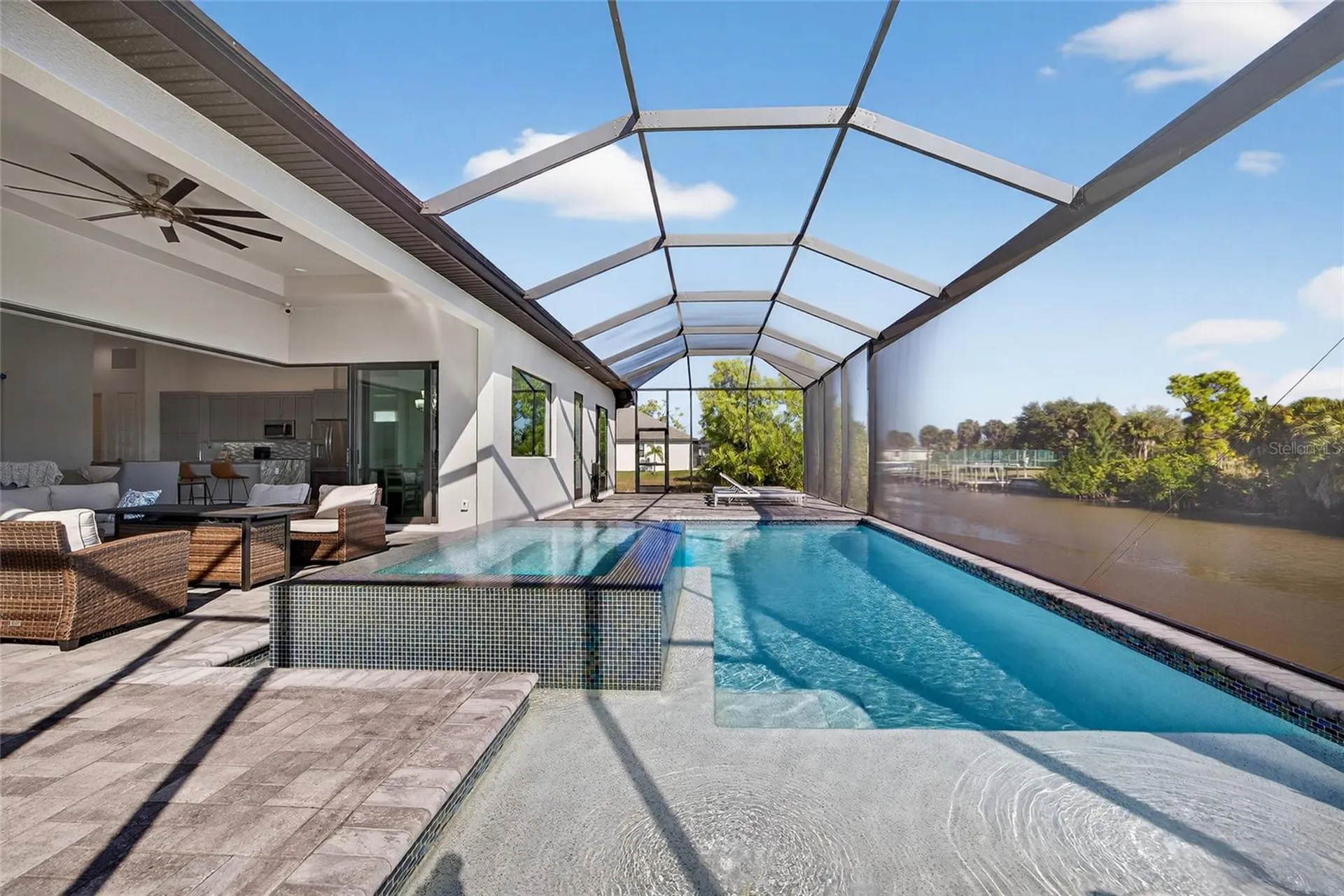 2817 NW 41st Avenue Cape Coral FL 33993