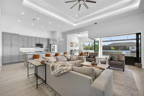 2817 NW 41st Avenue Cape Coral FL 33993