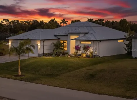 2817 NW 41st Avenue Cape Coral FL 33993