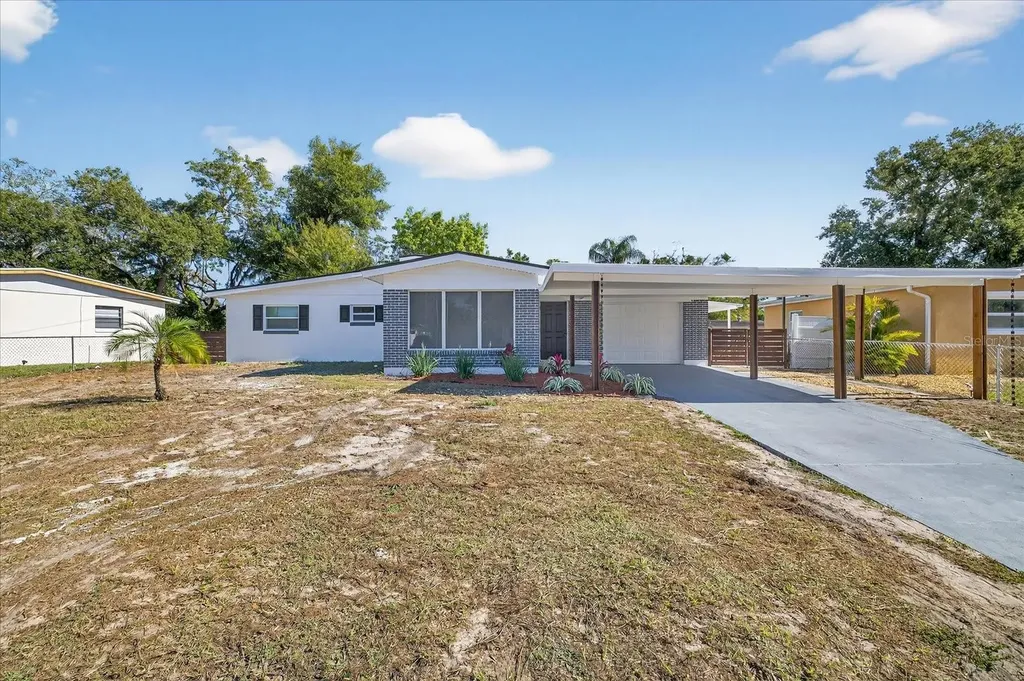 7125 Bonito Street Tampa FL 33617