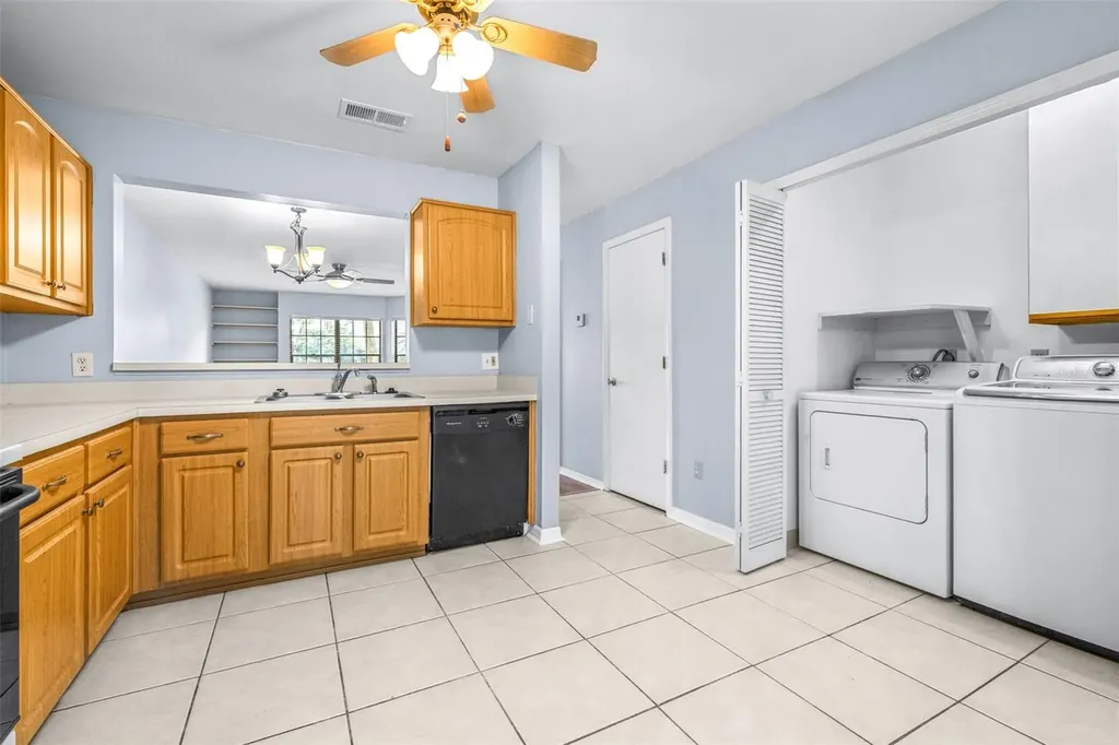 5100 Burchette Road Tampa FL 33647