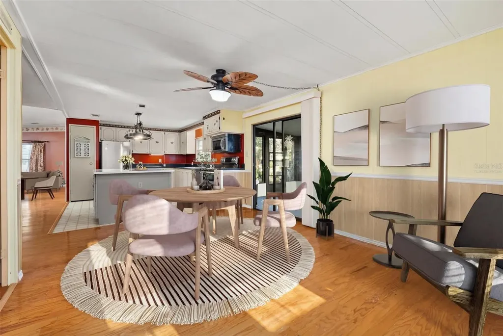 2118 Canopy Circle Zellwood FL 32798