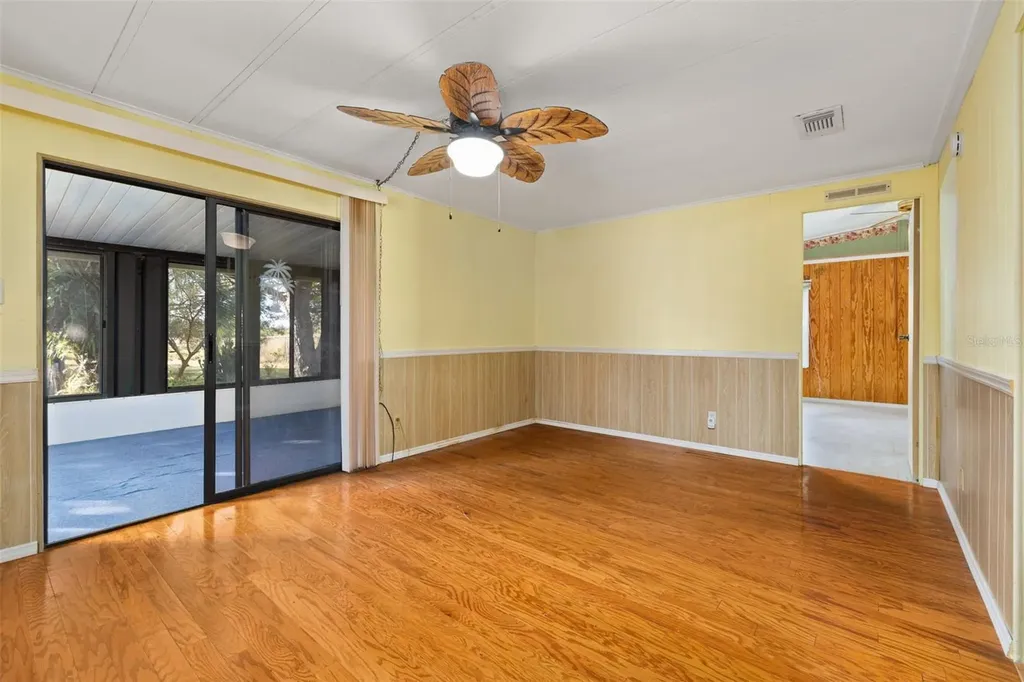 2118 Canopy Circle Zellwood FL 32798