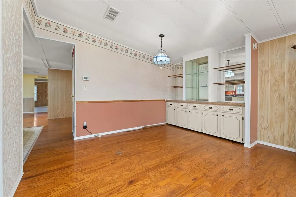 2118 Canopy Circle Zellwood FL 32798