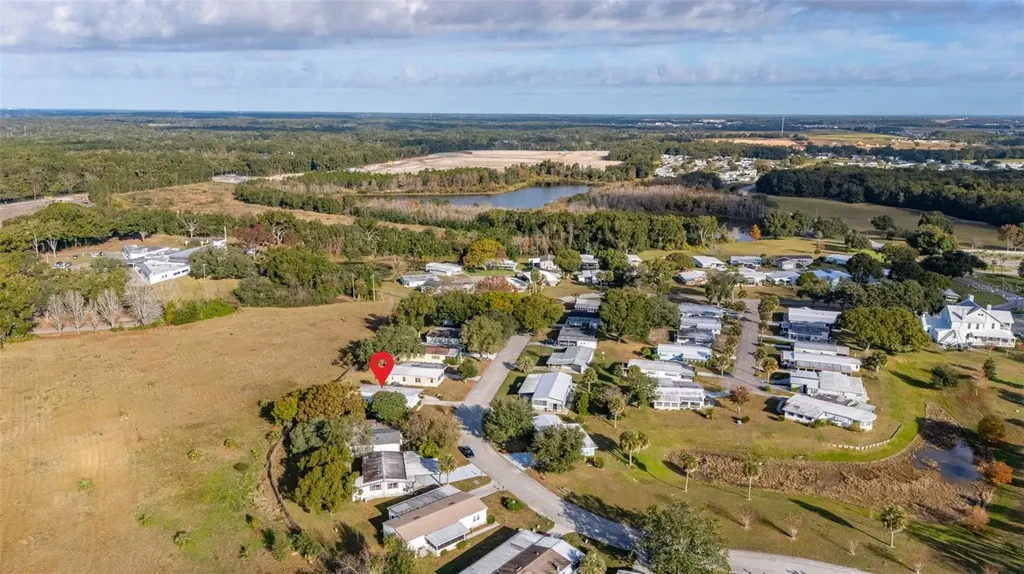 2118 Canopy Circle Zellwood FL 32798