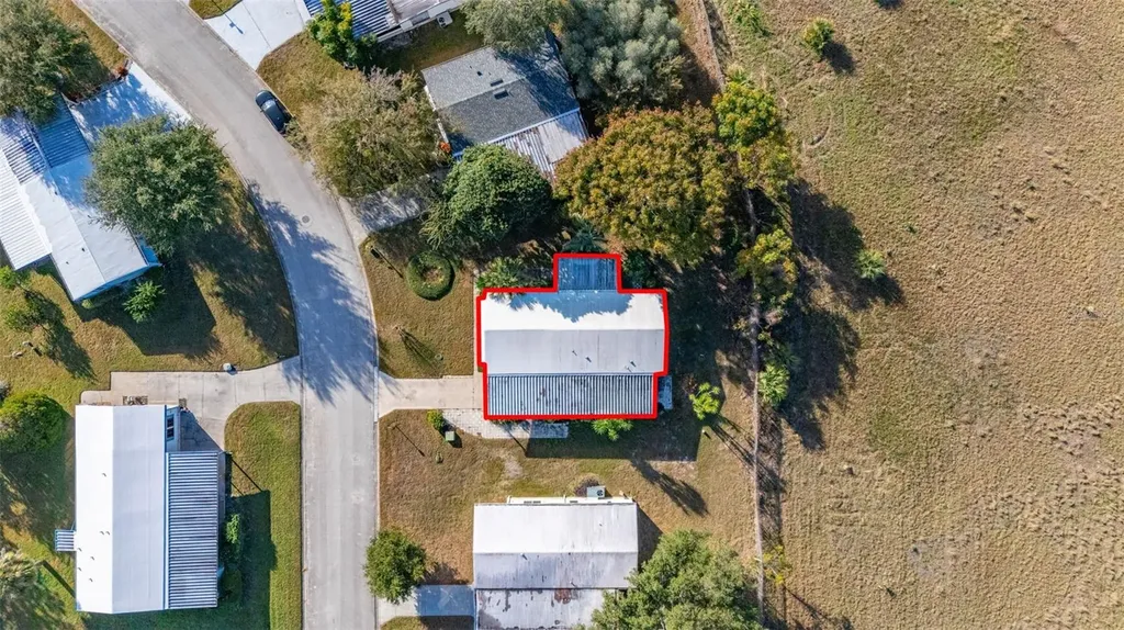 2118 Canopy Circle Zellwood FL 32798