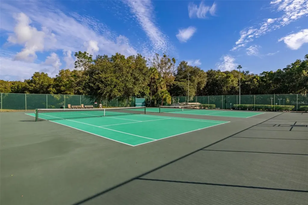 2118 Canopy Circle Zellwood FL 32798