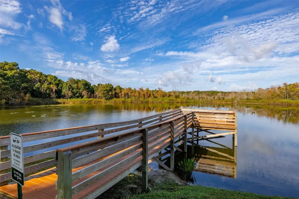 2118 Canopy Circle Zellwood FL 32798