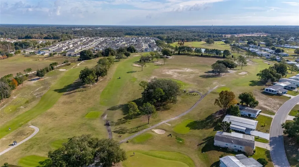 2118 Canopy Circle Zellwood FL 32798