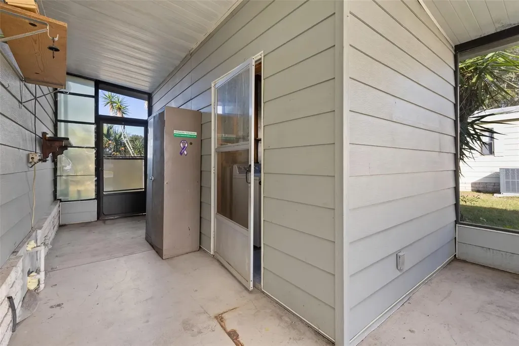 2118 Canopy Circle Zellwood FL 32798