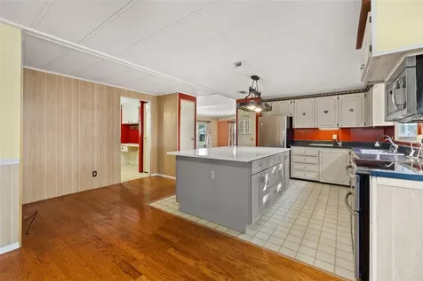 2118 Canopy Circle Zellwood FL 32798