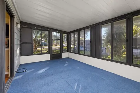 2118 Canopy Circle Zellwood FL 32798