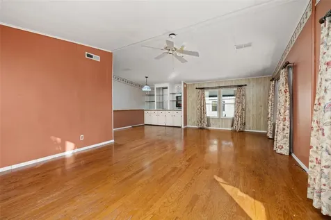 2118 Canopy Circle Zellwood FL 32798