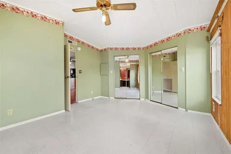 2118 Canopy Circle Zellwood FL 32798