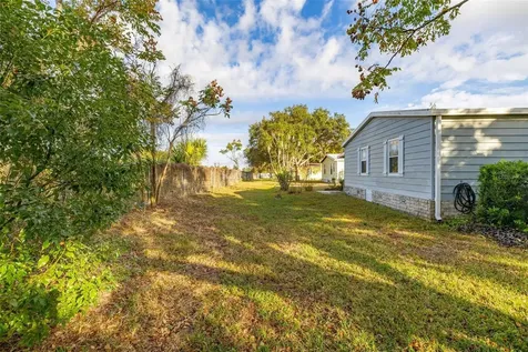 2118 Canopy Circle Zellwood FL 32798