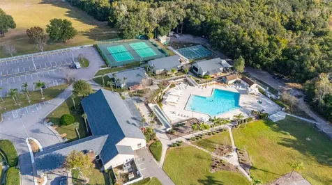 2118 Canopy Circle Zellwood FL 32798