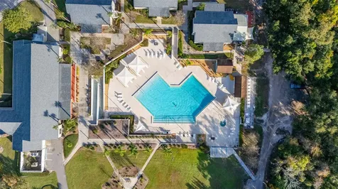 2118 Canopy Circle Zellwood FL 32798
