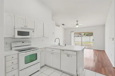 8816 Sea Island Way Tampa FL 33635