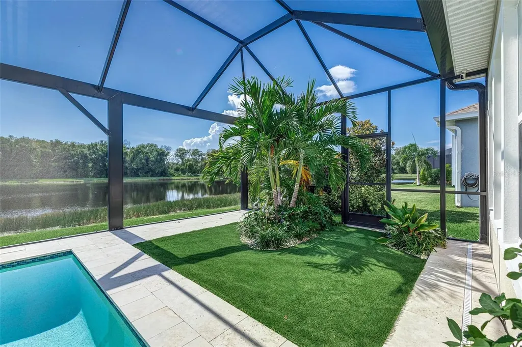 5330 Silver Sun Drive Apollo Beach FL 33572