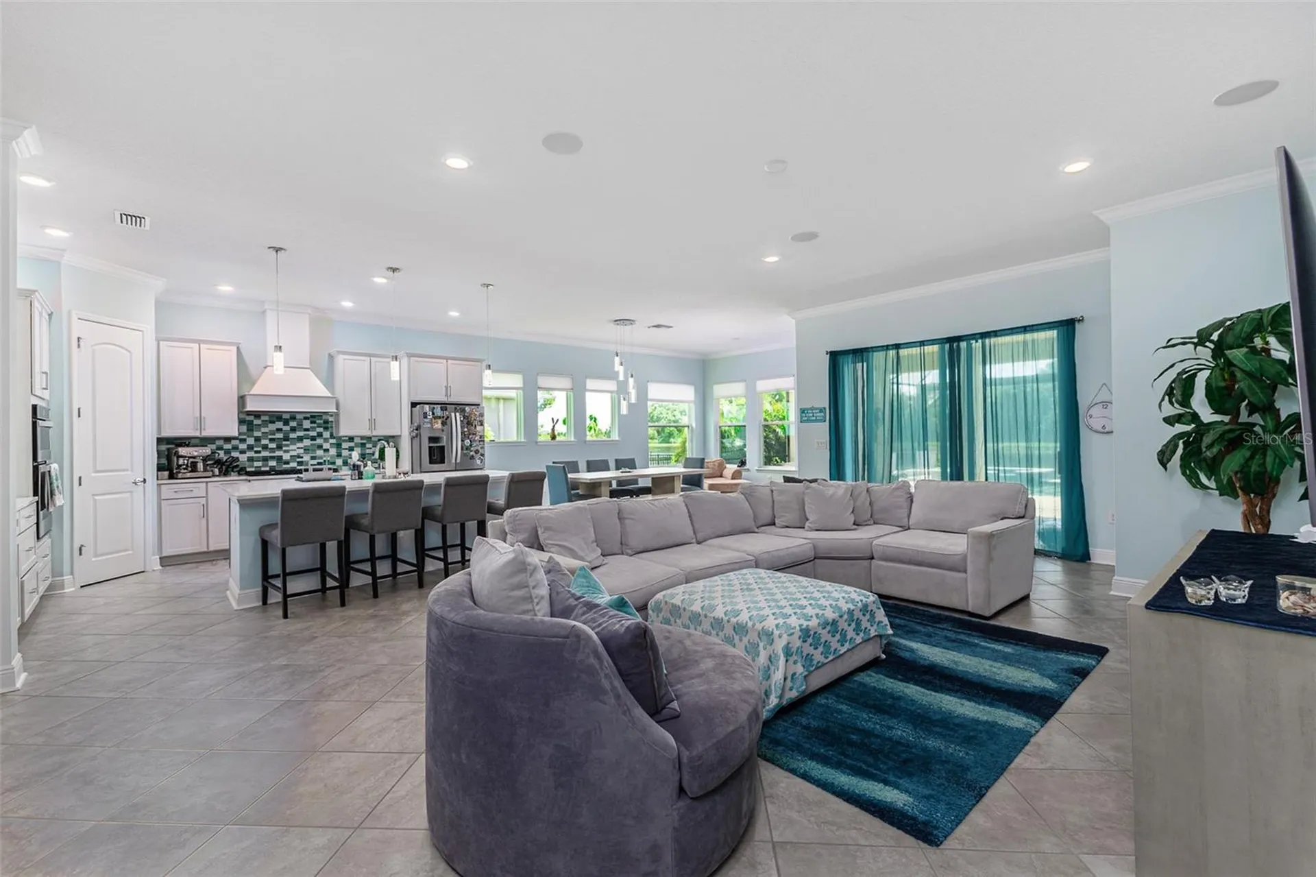 5330 Silver Sun Drive Apollo Beach FL 33572
