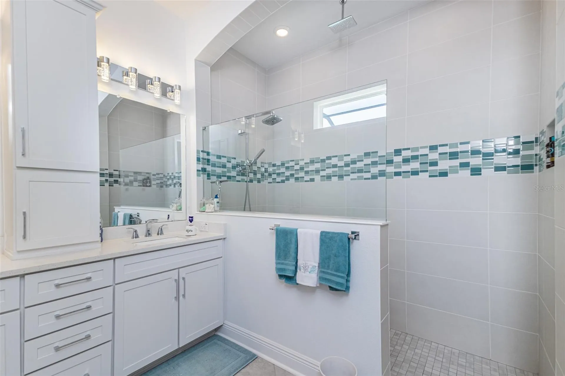 5330 Silver Sun Drive Apollo Beach FL 33572