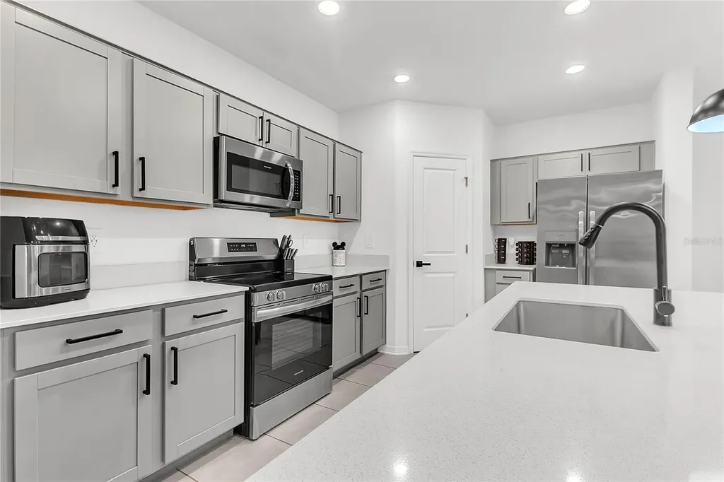 1325 Diego Terrace Winter Haven FL 33884