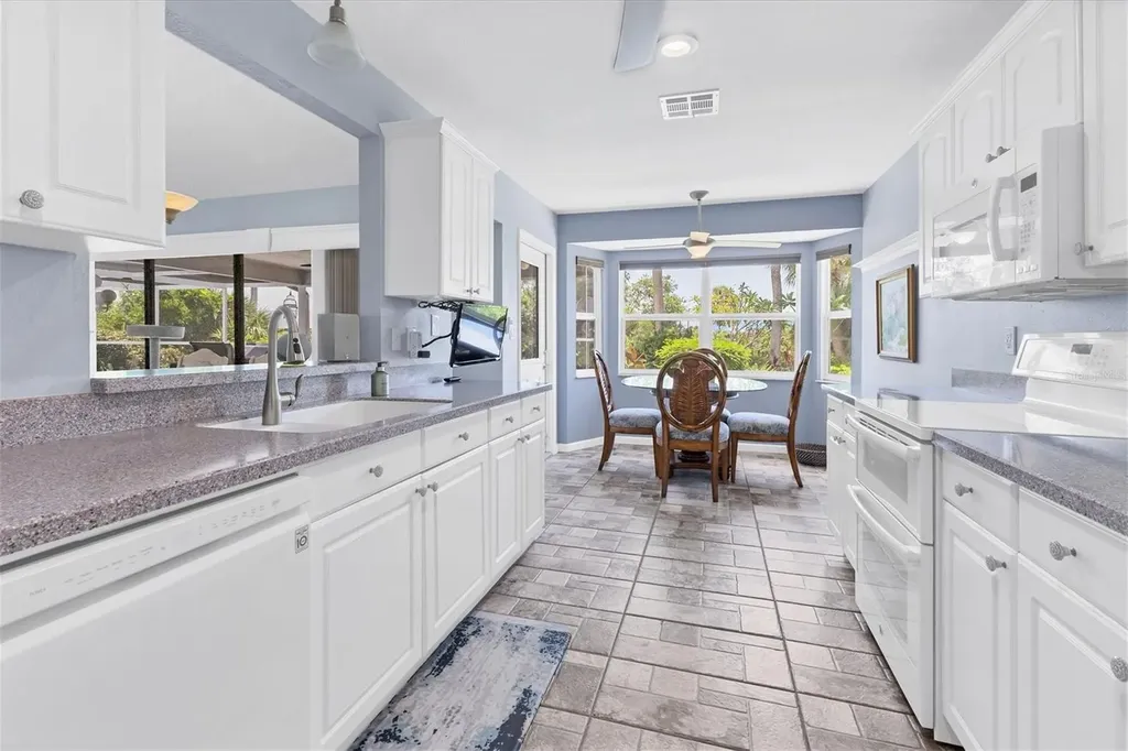 2516 Dixon Terrace Port Charlotte FL 33981