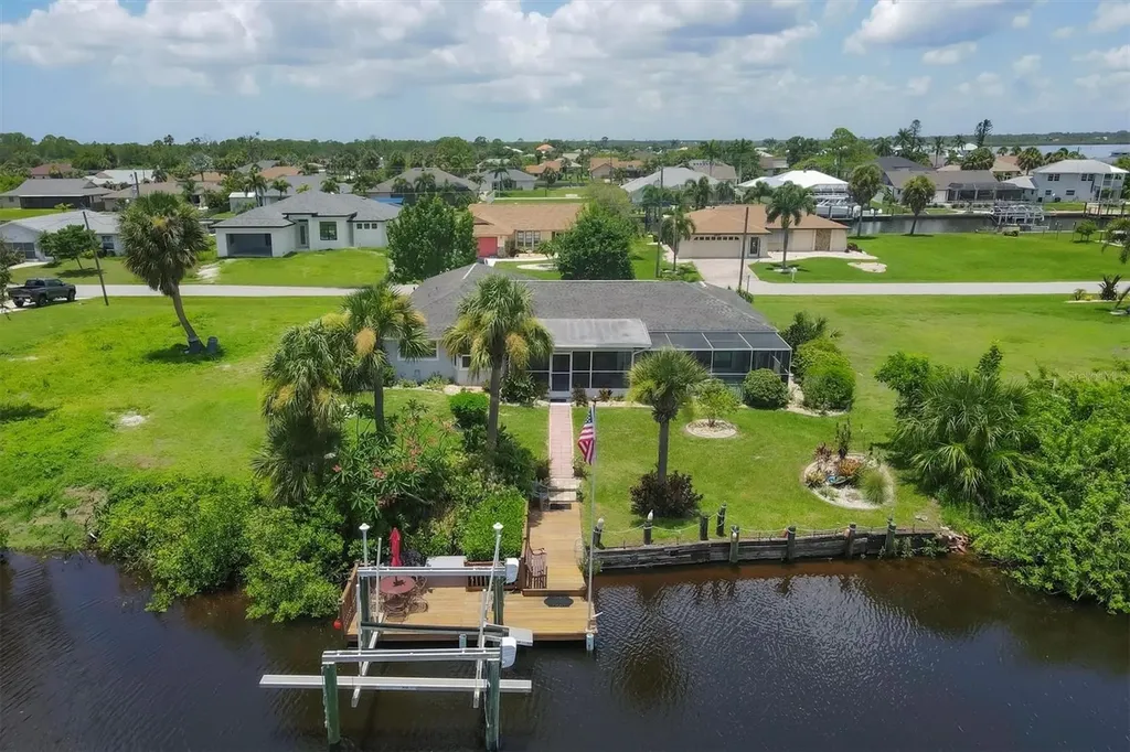 2516 Dixon Terrace Port Charlotte FL 33981