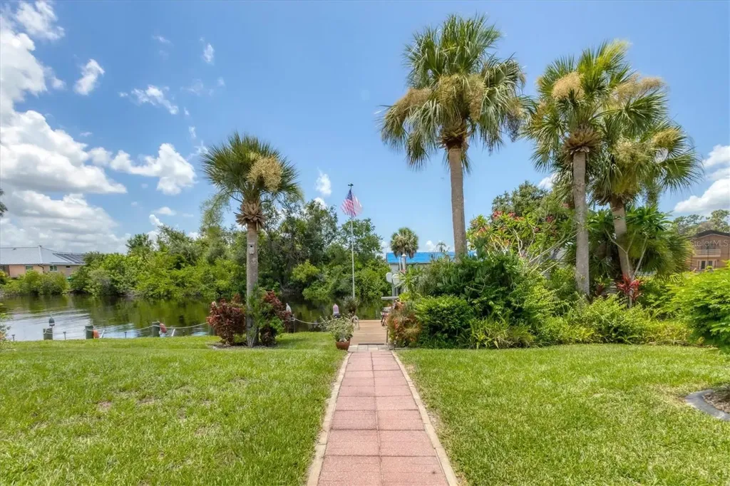 2516 Dixon Terrace Port Charlotte FL 33981