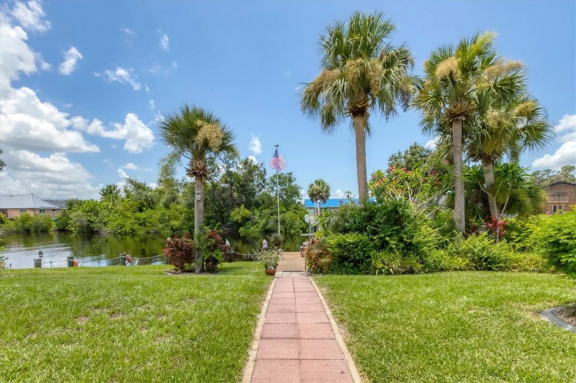 2516 Dixon Terrace Port Charlotte FL 33981